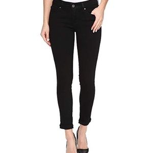 Levis 711 ankle skinny black woman's jeans